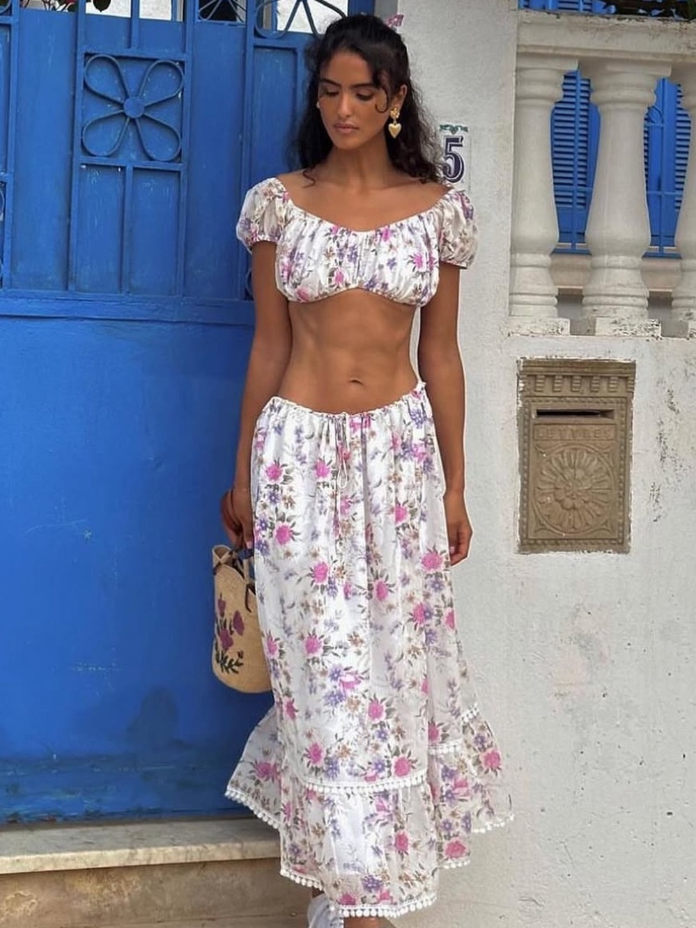 Adeirlina Verbena Skirt Set. 2 Pieces. XS size, true to size. Like new condition